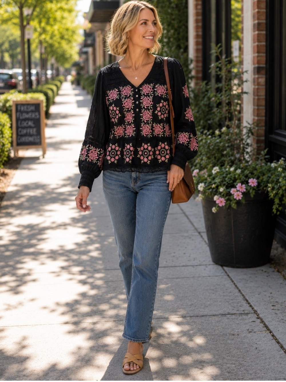 Sundance Women’s embroidered floral long sleeve blouse black Size S